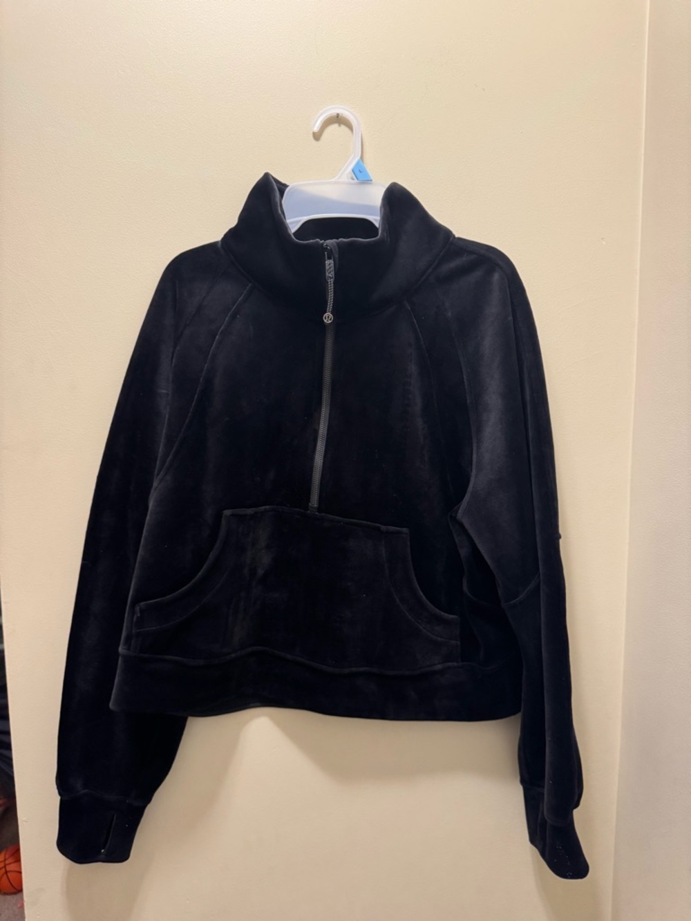 Lululemon Velvet Scuba Crop Pullover
